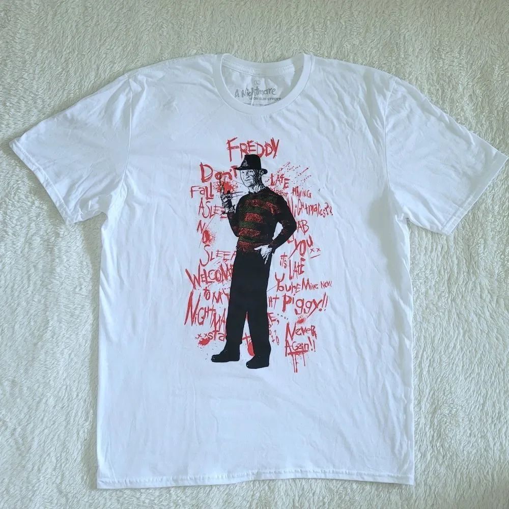 A Nightmare😱 on Elm Street's Freddy Krueger🔪 Graphic Tee👕 - NWOT